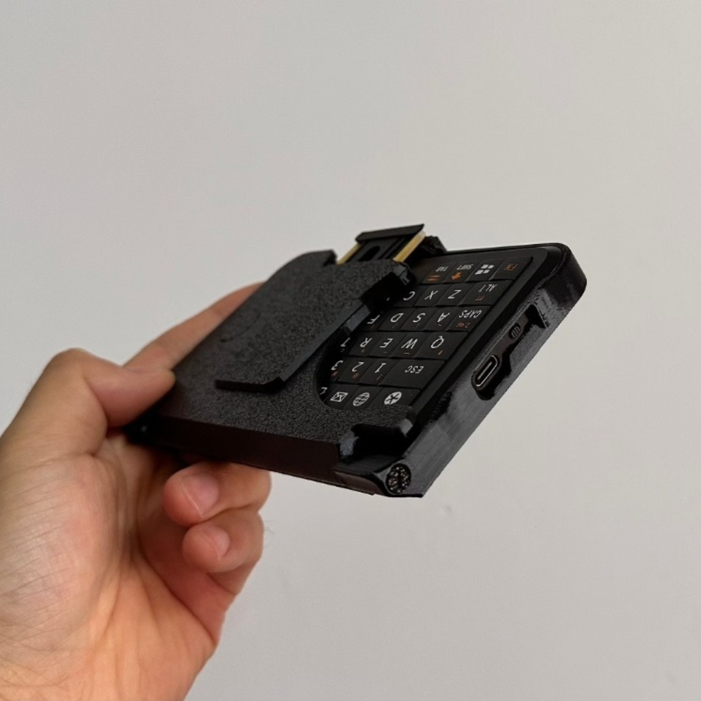 Custodia per tastiera da cellu - Gaming Keyboard Mobile recensione e prezzo
